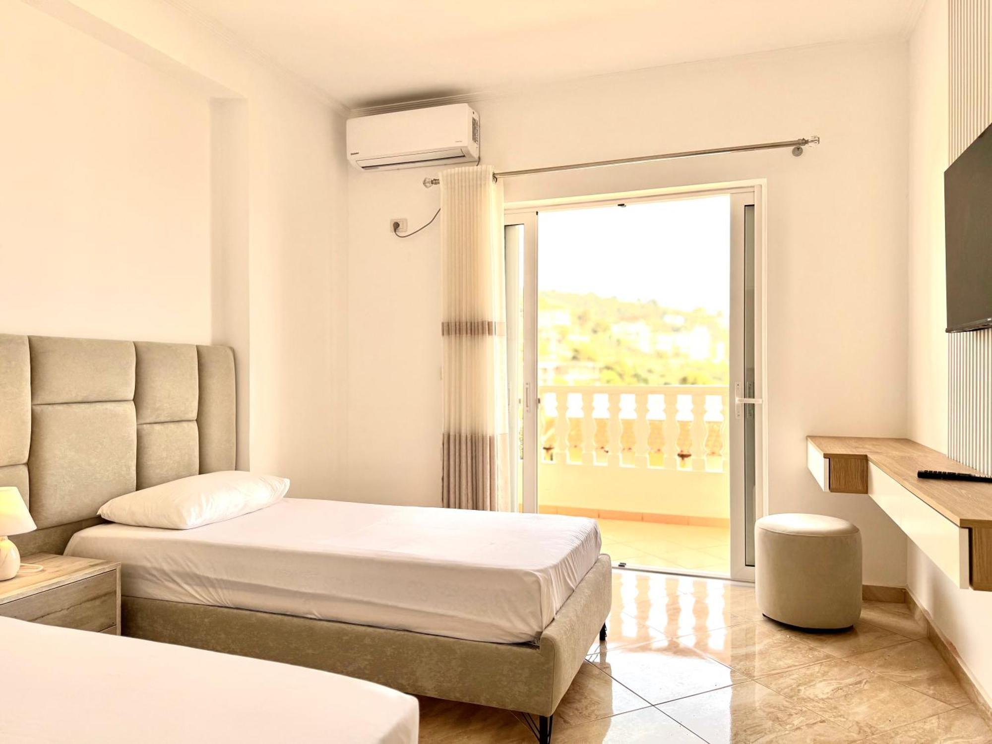 Amar'S Apartments Saranda Extérieur photo