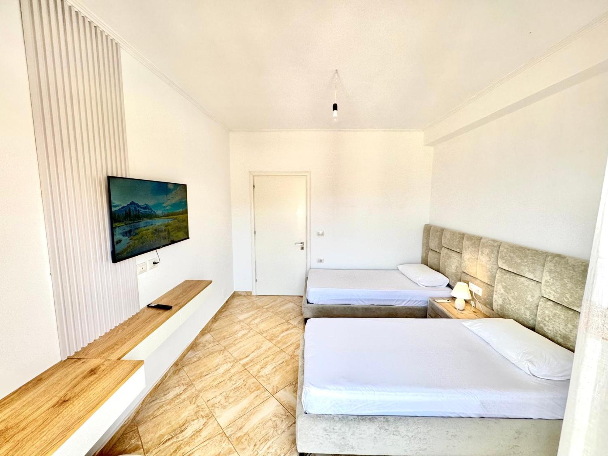 Amar'S Apartments Saranda Extérieur photo